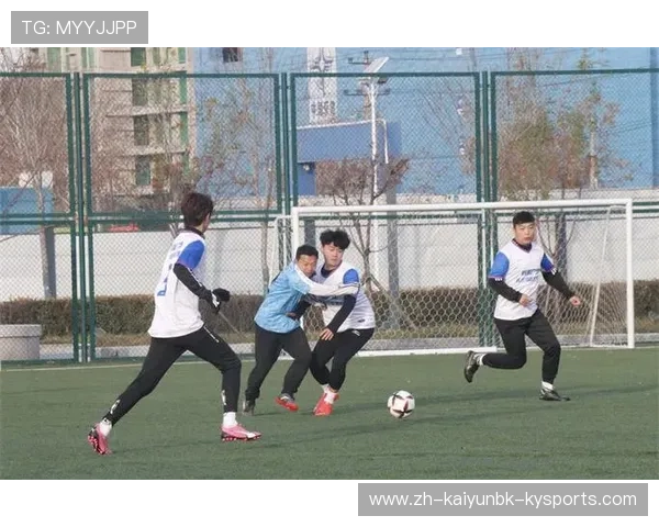 草根球队闪耀足协杯大舞台全民足球热潮随开幕引爆